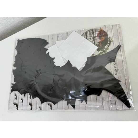 NWT 72 Pieces Halloween 3D Decoration Bat Supplies Party Haunted House - Picture 2 of 6
